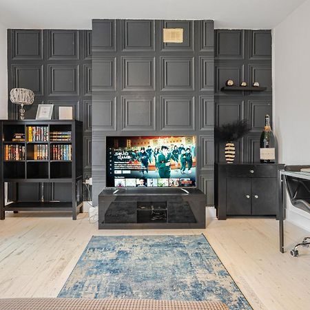 Spacious One Bedroom Private Flat In Brixton +Wifi Londres Exterior foto