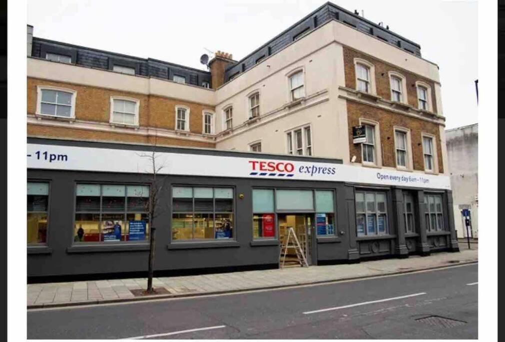 Spacious One Bedroom Private Flat In Brixton +Wifi Londres Exterior foto